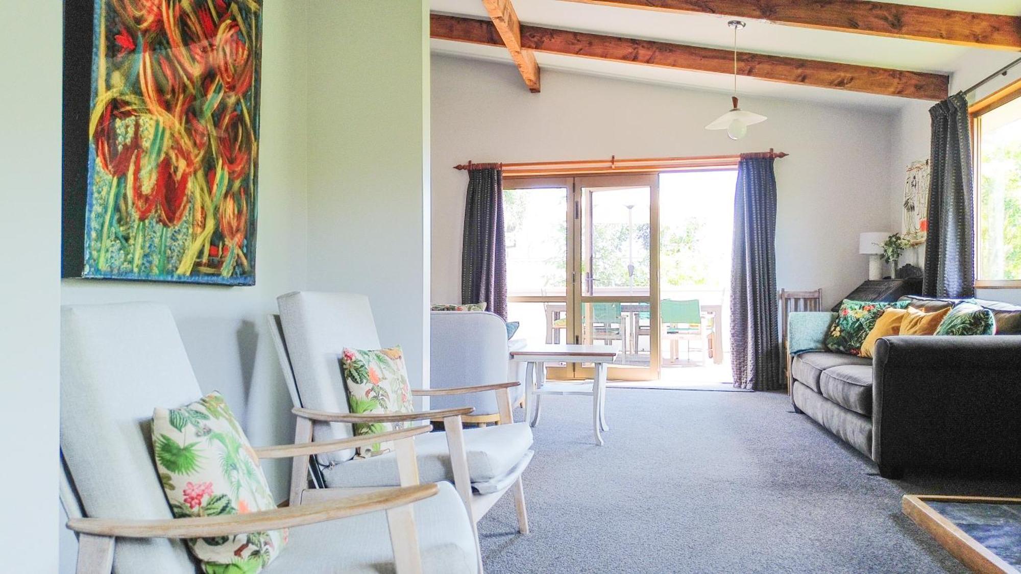 Large, Comfy, Stylish Apartment Havelock North Exterior foto